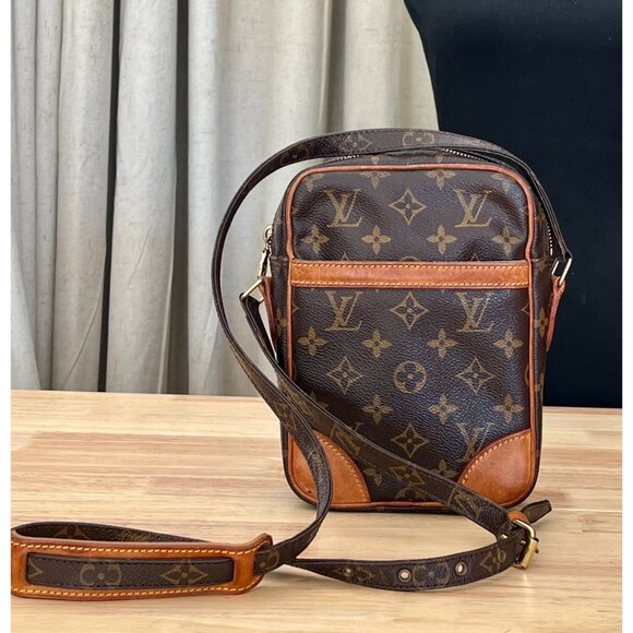 Authentic Louis Vuitton Monogram Danube Shoulder Bag - Picture 1 of 13